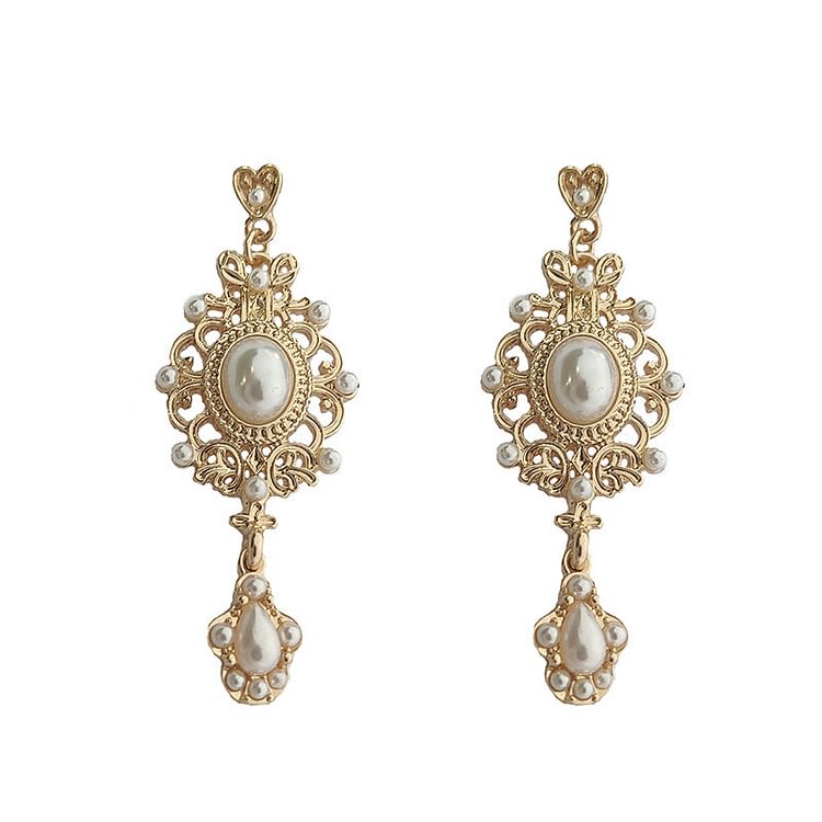 Flaxmaker Vintage Court Baroque Pearl Stud Earrings