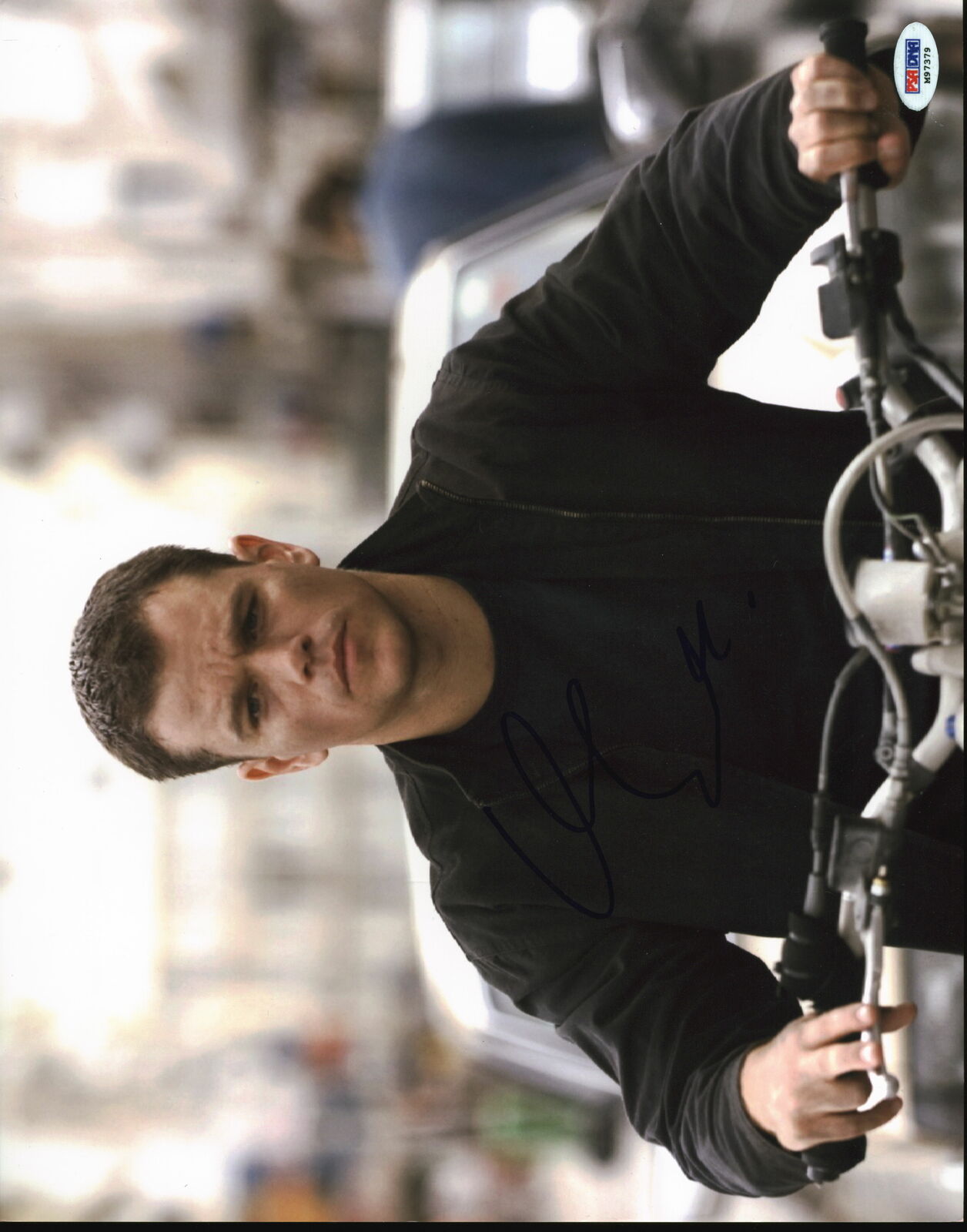 Matt Damon The Bourne Identity Authentic Signed 11x14 Photo Poster painting PSA/DNA #M97379