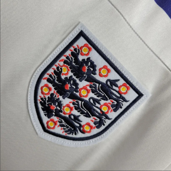 Retro England 1982 Home Football T-Shirt Thai Quality