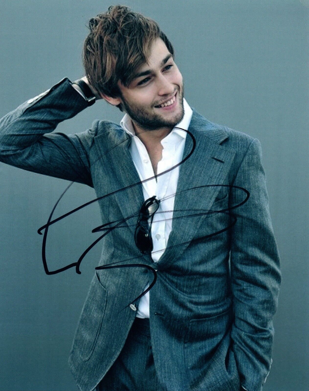 Douglas Booth Signed Autographed 8x10 Photo Poster painting ROMEO & JULIET Handsome Actor COA AB