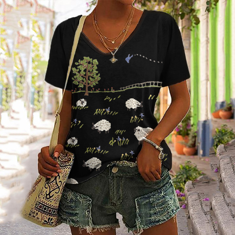 Women'S Sheep Farm Landscape Embroidery Cozy Print T-Shirt wearshes
