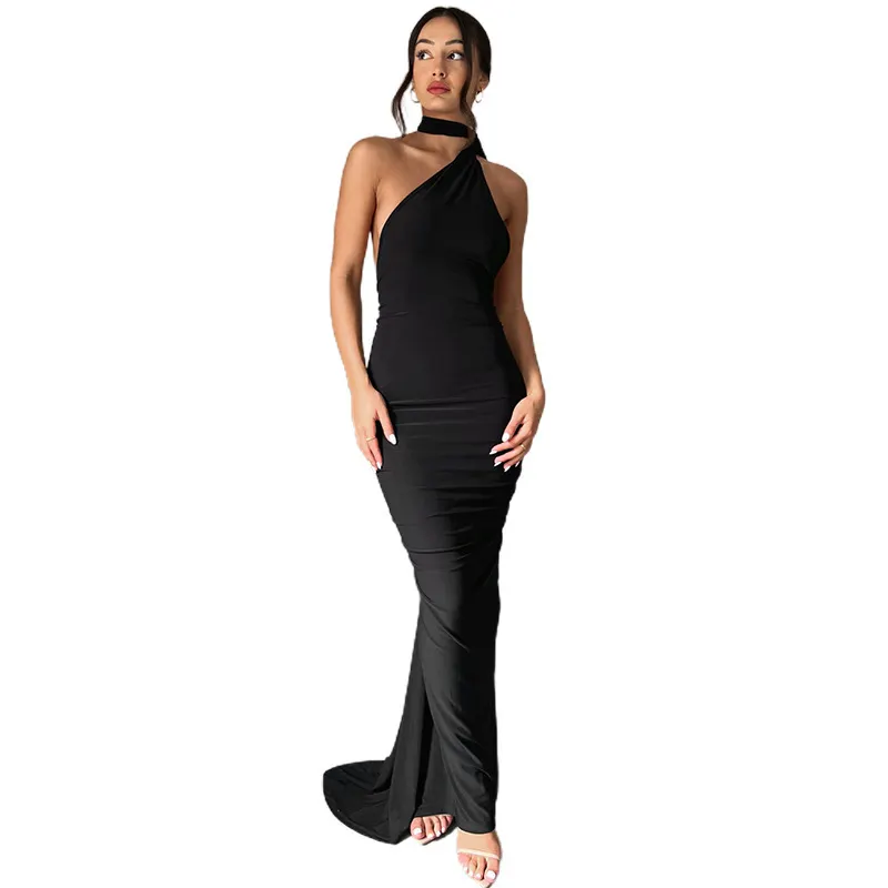 Uveng Uveng New Summer Women's Dress Sexy Back Hanging Neck Bag Hip Slim Evening Dress Dress Woman