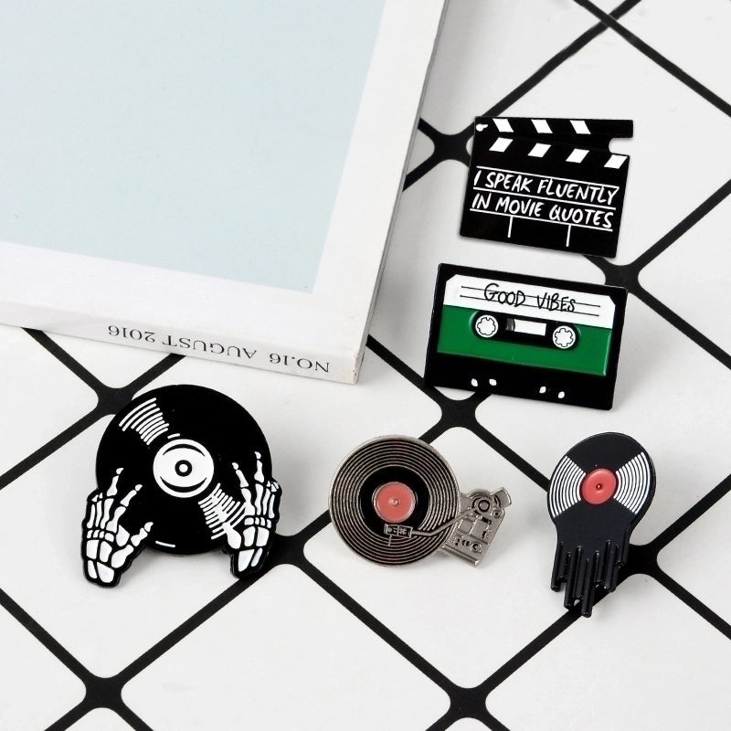 Cartoon Style Pin Cartoon Alloy Plating Unisex Brooches