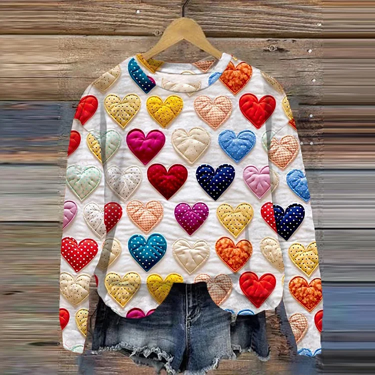 VChics Women's Valentine‘s Day Love Heart Print Casual Sweatshirt