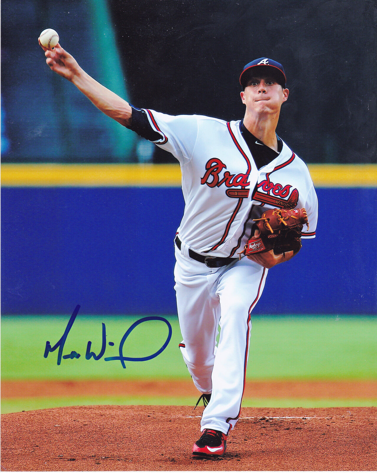 MATT WISLER ATLANTA BRAVES ACTION SIGNED 8x10