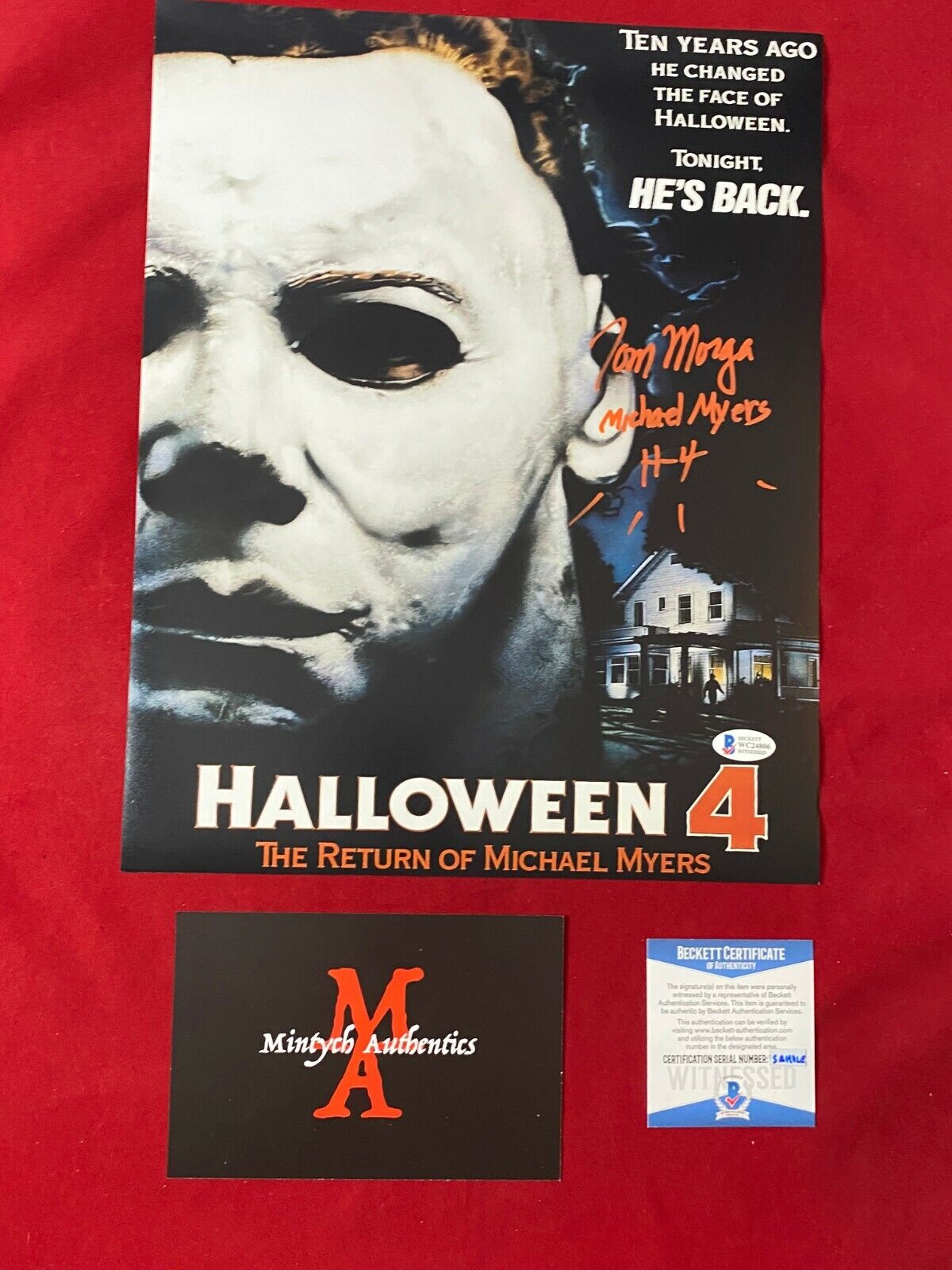 TOM MORGA AUTOGRAPHED SIGNED 11x14 Photo Poster painting! HALLOWEEN 4! MICHAEL MYERS! BECKETT!