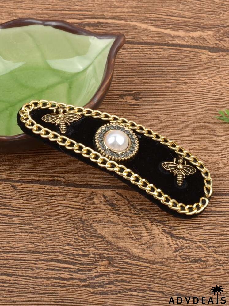 Bee & Chain Decor Hair Clip