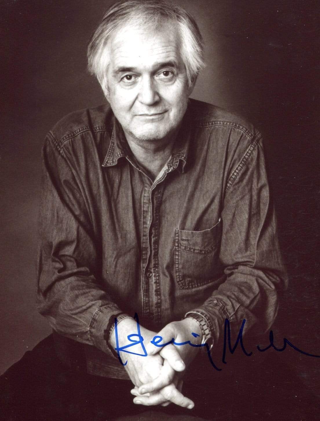 Henning Mankell (+) CRIME WRITER autograph, signed Photo Poster painting