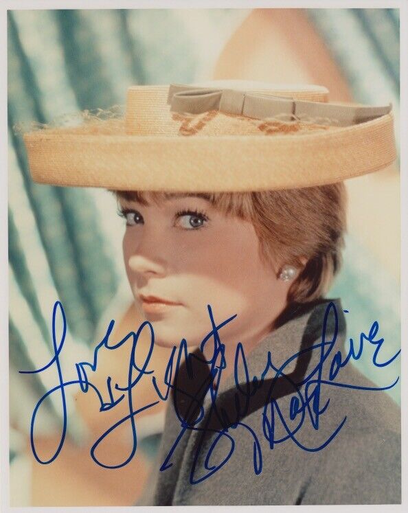 Shirley MacLaine signed 8x10 Photo Poster painting In-person