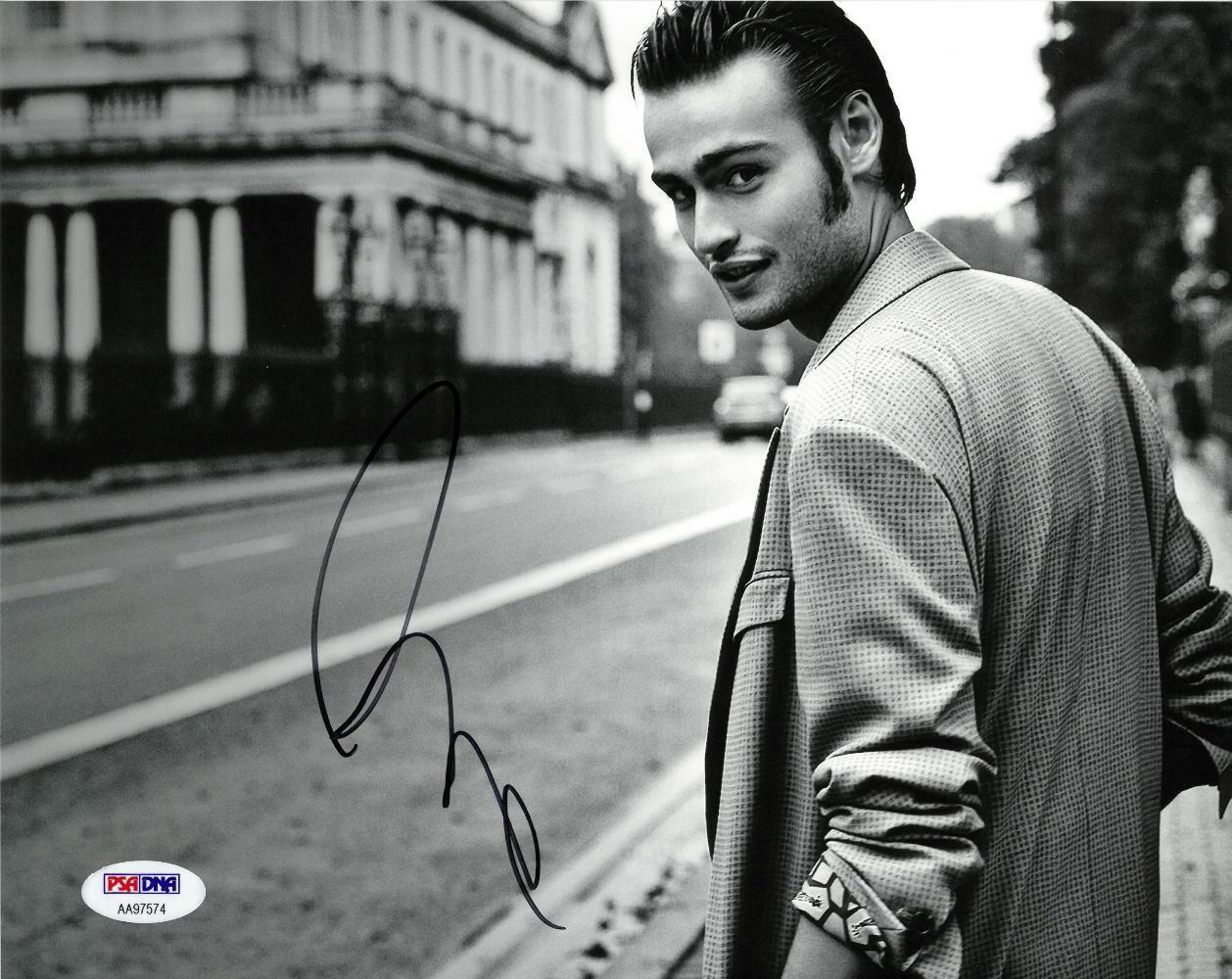 Douglas Booth Signed Authentic Autographed 8x10 B/W Photo Poster painting PSA/DNA #AA97574