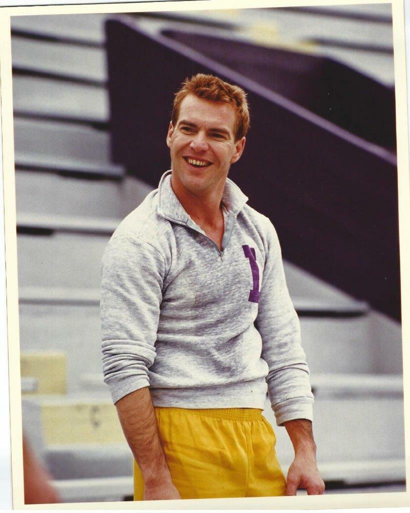 Dennis Quaid 8x10 Picture Simply Stunning Photo Poster painting Gorgeous Celebrity #1