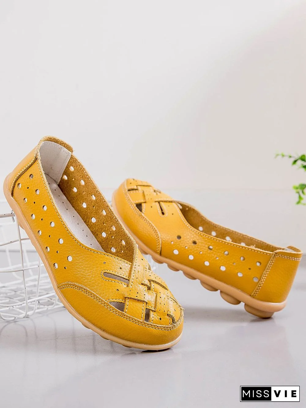 Hollow Leather Soft Sole Shoes