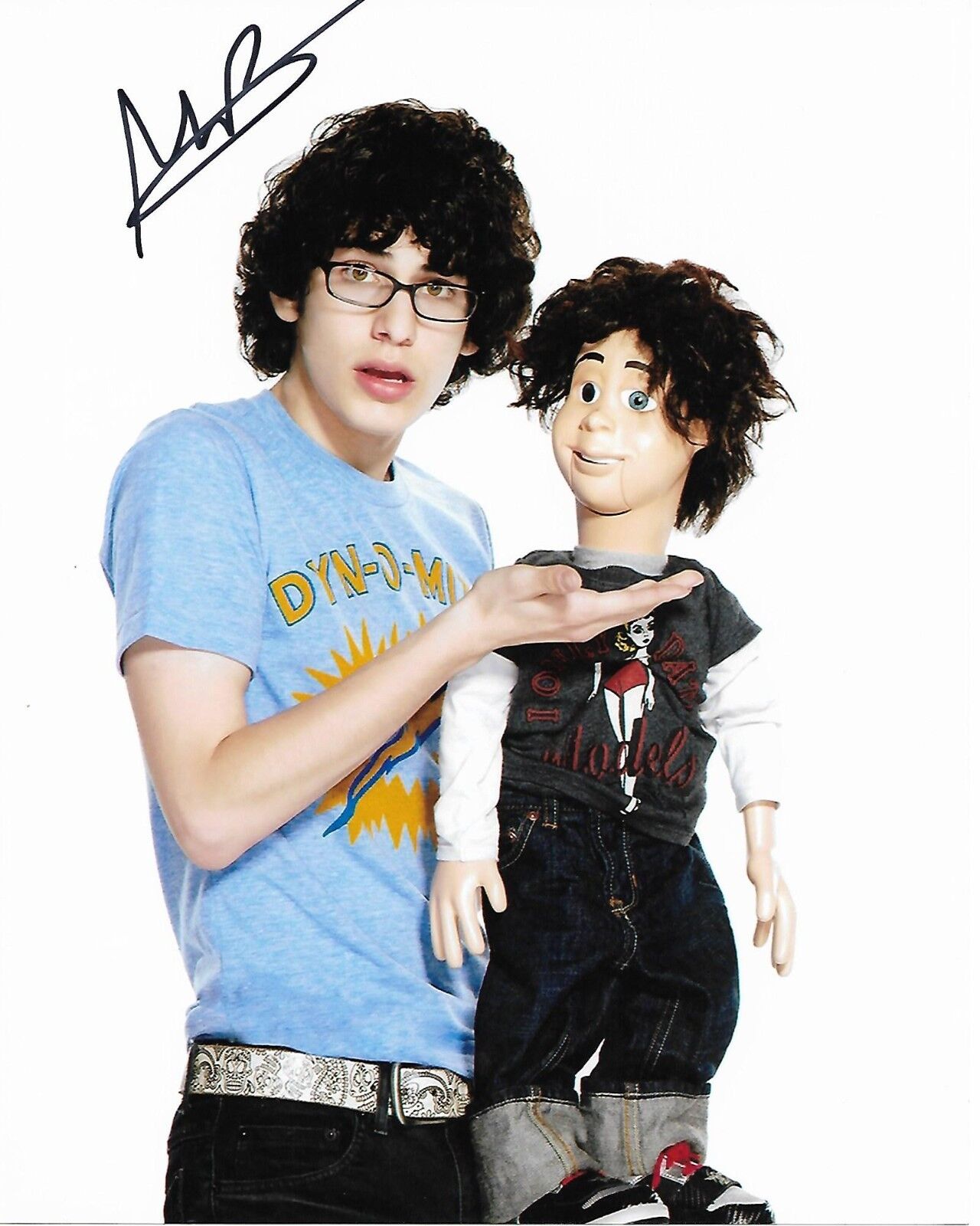 MATT BENNETT VICTORIOUS AUTOGRAPHED Photo Poster painting SIGNED 8X10 #2 ROBBIE SHAPIRO