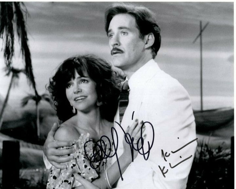 Sally field and kevin kline signed autographed soapdish Photo Poster painting