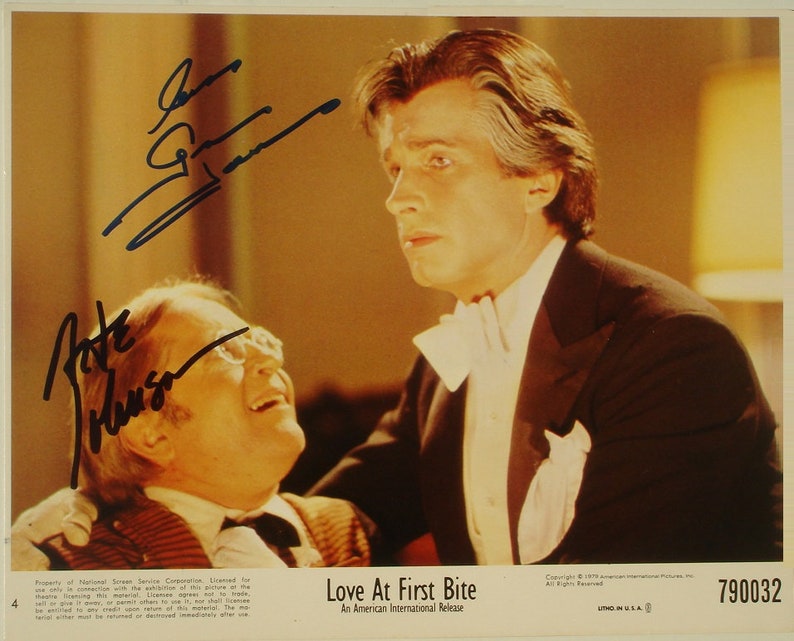 LOVE At FIRST BITE Cast Signed Photo Poster painting x2 George Hamilton, Arte Johnson wcoa