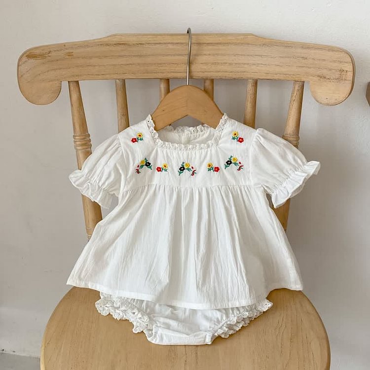 Baby Embroidered Flower Vintage Blouse and Bloomers Set