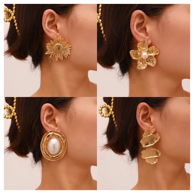 1 Pair Y2K Sweet Minimalist Geometric Flower Inlay Alloy Pearl Ear Studs