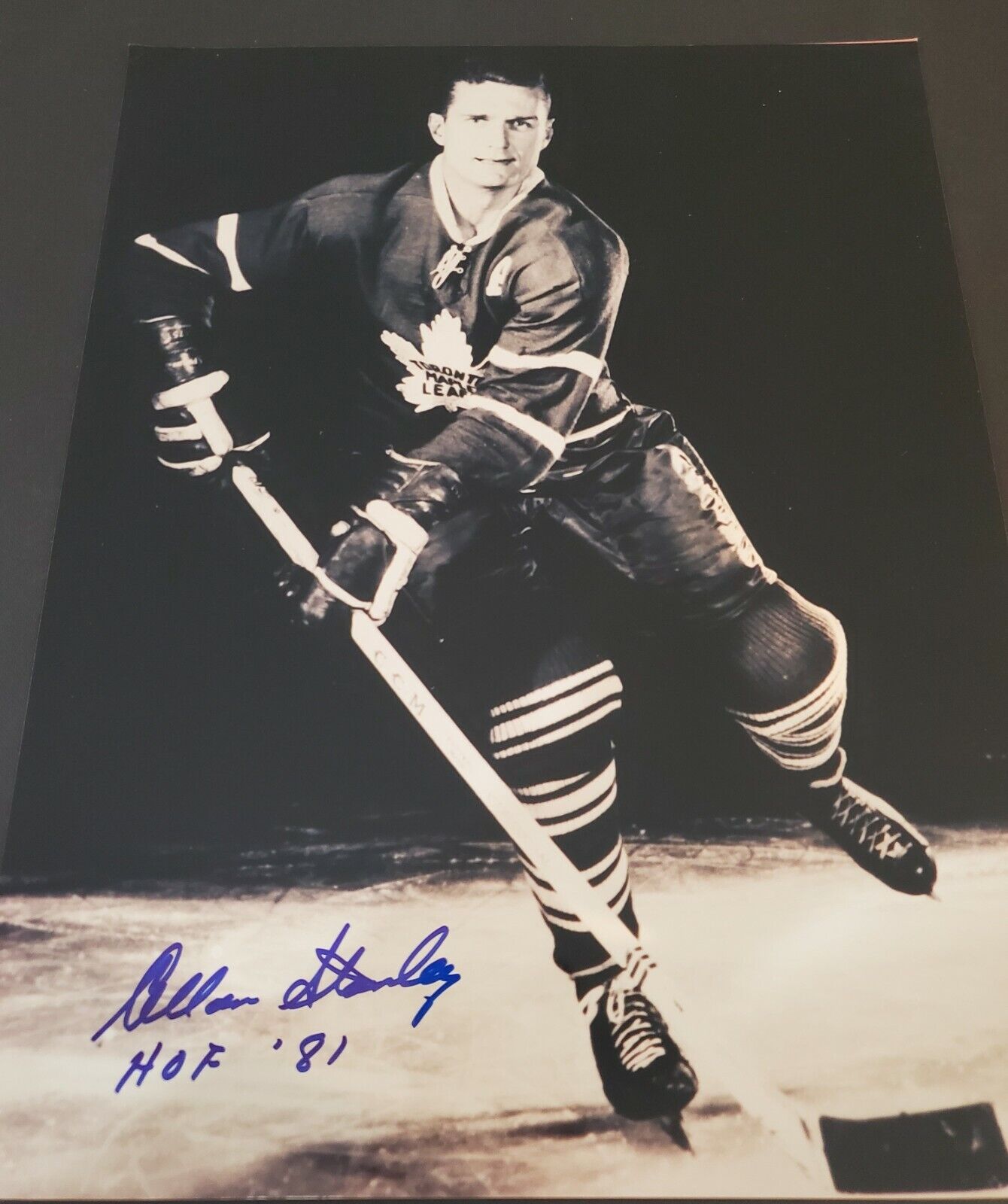 Signed 11X14 ALLAN STANLEY Toronto Maple Leafs Autographed Photo Poster painting - COA