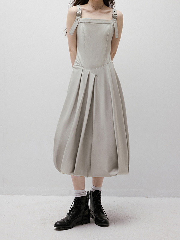 Adjustable Strap Sleeveless Pleated Solid Color Loose Midi Dress