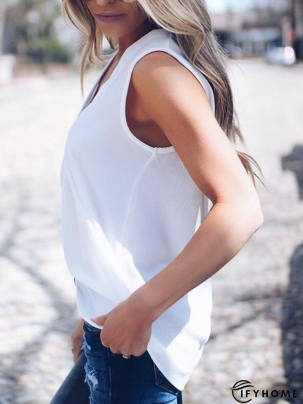 Plain Sleeveless V Neck Tank Top | IFYHOME