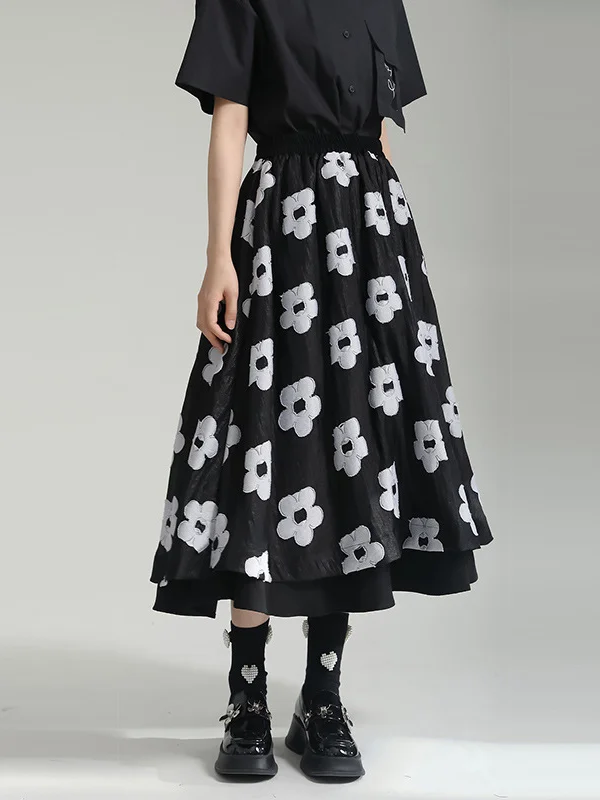 A-Line Roomy Flower-Embellished Contrast Color Split-Joint Skirts Bottoms
