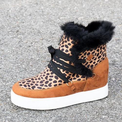Round Toe Frayed Snow Boots