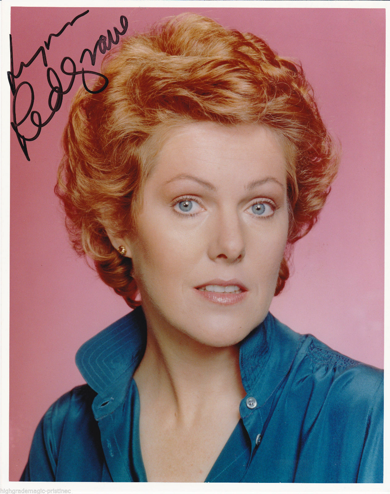 LYNN REDGRAVE AUTOGRAPHED SIGNED 8X10 PUBLICITY PRESS Photo Poster painting