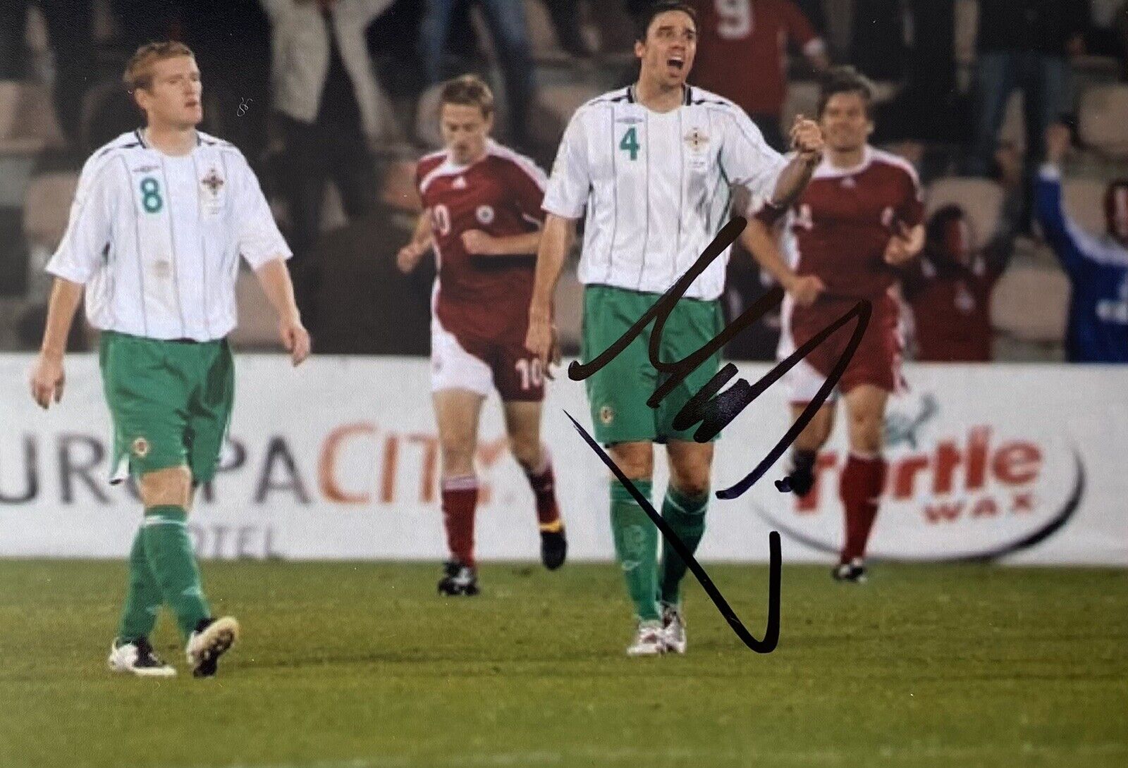 Michael Duff Genuine Hand Signed Northern Ireland 6X4 Photo Poster painting 2