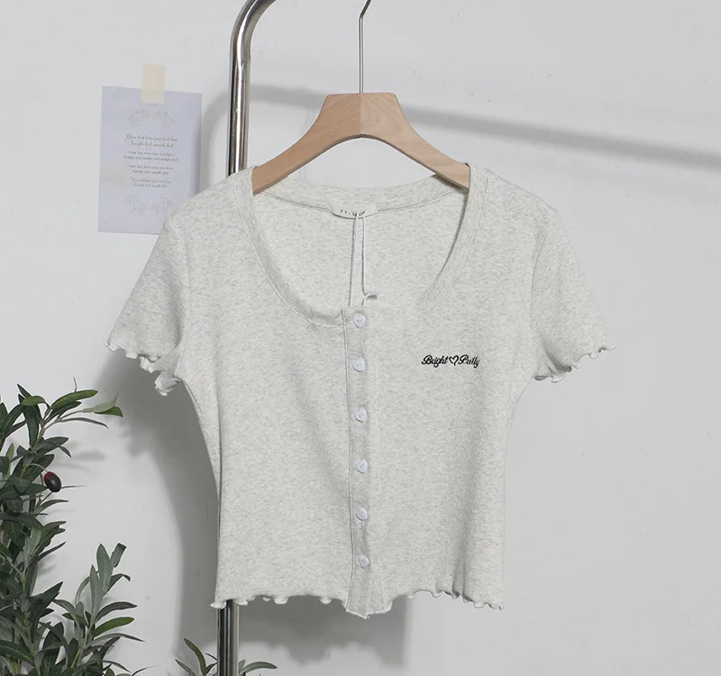 Uveng Relaxing Wood Ear Embroidery Short Small Cardigan Bottom Shirt T-Shirt T-Shirt Umbilly T-Shirt 89325