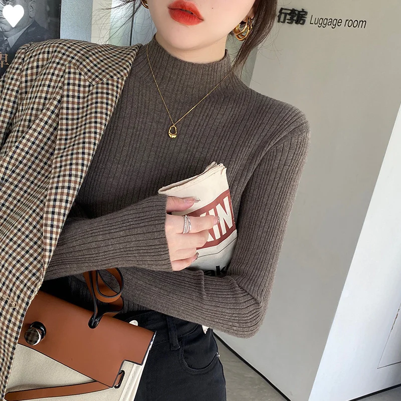 Uveng Uveng Bottom Shirt Women Autumn And Winter New With A Gas Half-High Collar Knitted Shirt On The Head Of The Coat