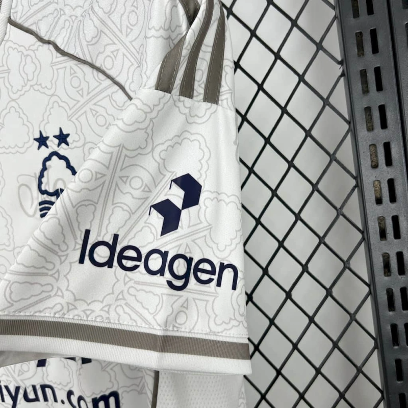 25/26 Nottingham Away Football Jersey 1:1 Thai Quality