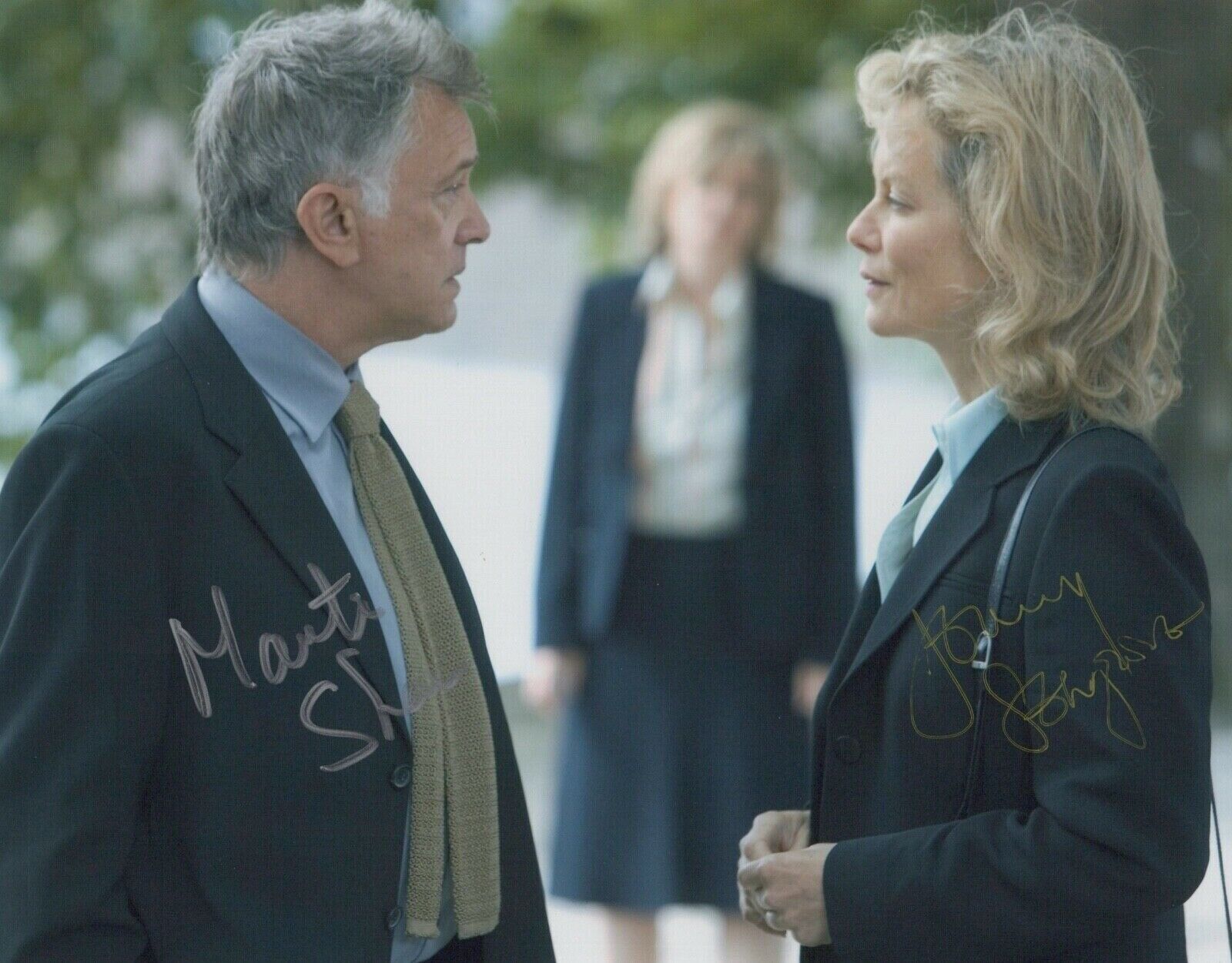 Judge John Deed 8x10 TV drama Photo Poster painting signed by Jenny Seagrove and Martin Shaw