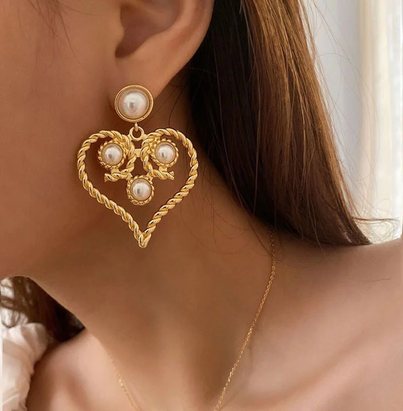 Vintage Court Heart Pearl Baroque Cutout Earrings