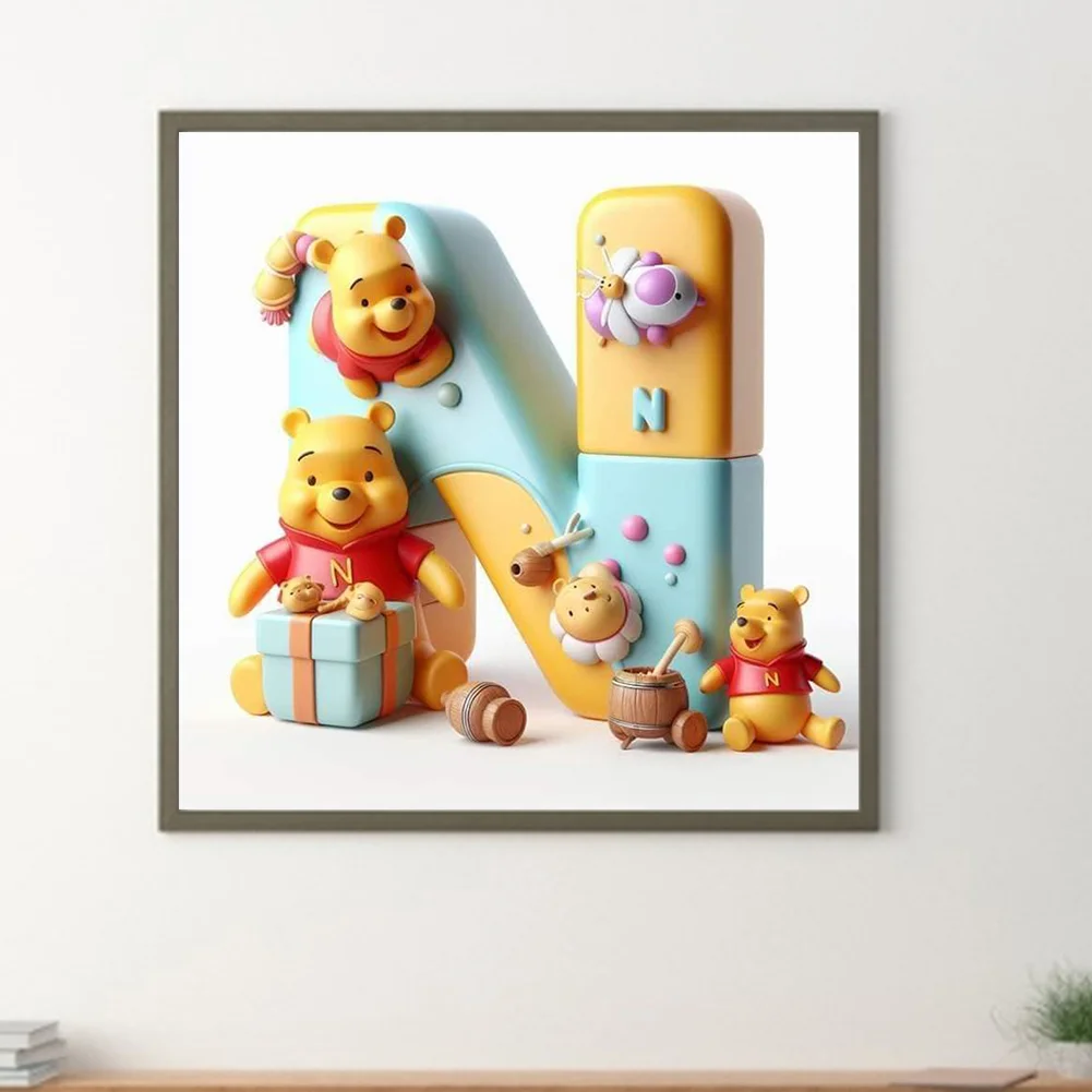 Full Round Diamond Painting 30*30cm - Winnie The Pooh'S 26 Letters N