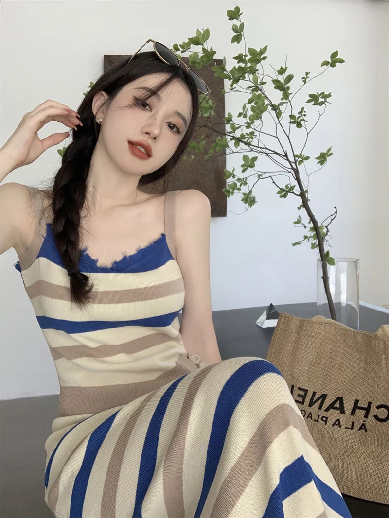 Uveng Uveng Retro Striped Knitted Sling Dress Girl Spring And Autumn New Bag Hip Chic Temperament Open Fork Long Skirt