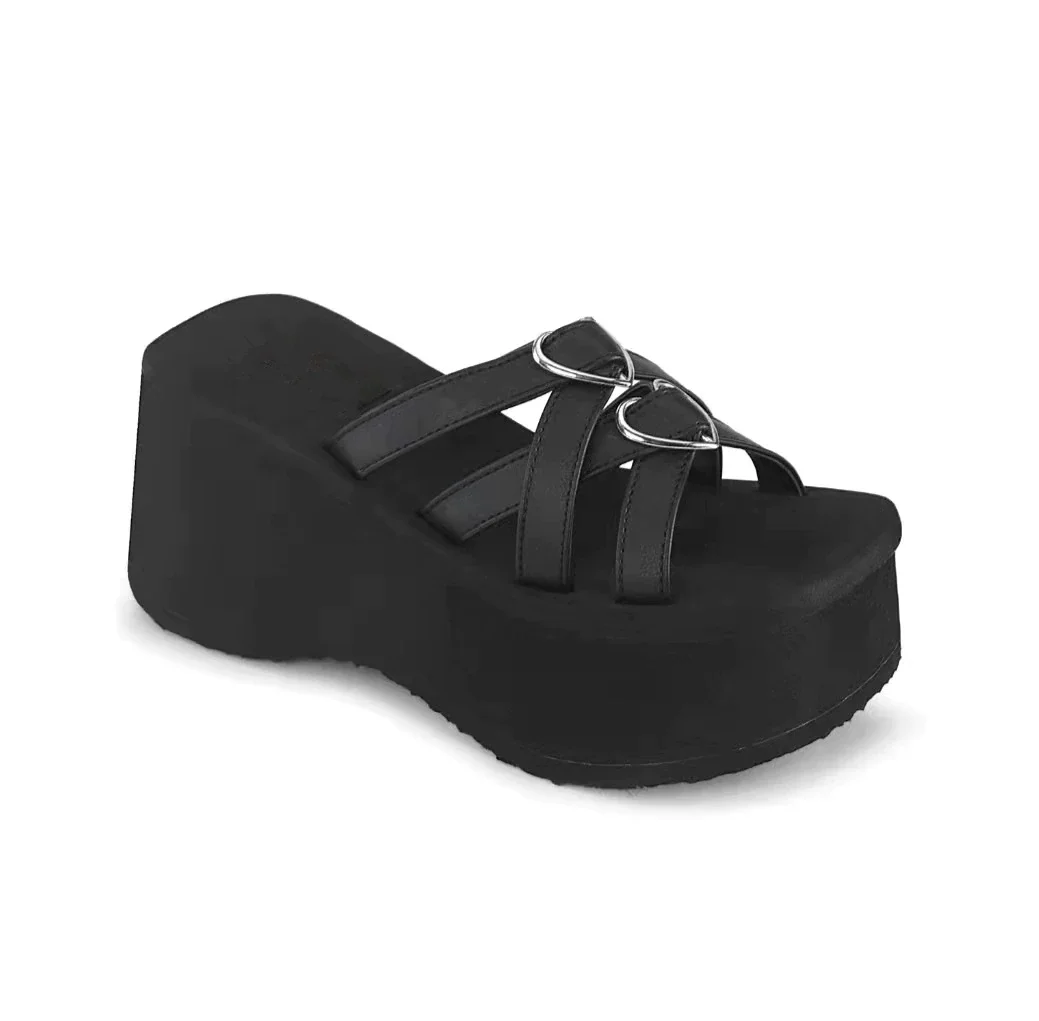 Qengg toe brand goth slip on slides sandals women shoes 2022 love heart punk casual black pink summer high wedges shoes size 43