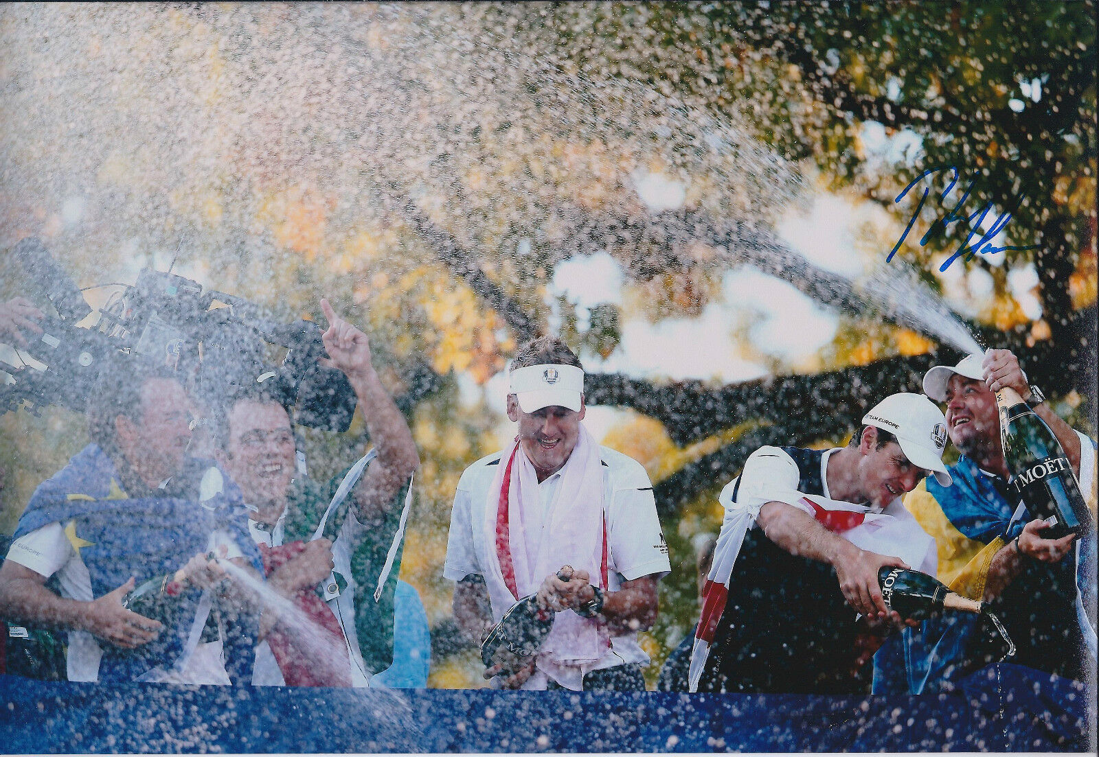 Peter HANSON SIGNED Autograph 12x8 Photo Poster painting AFTAL COA RYDER CUP Celebrates Win GOLF