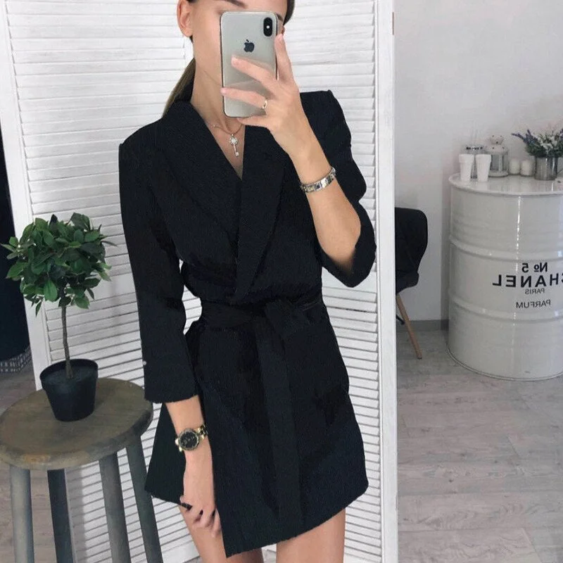 Women Vintage Striped Sashes A-line Party Dress Three Quarter Sleeve Sexy V neck Solid Mini Dress 2019 Winter New Fashion Dress