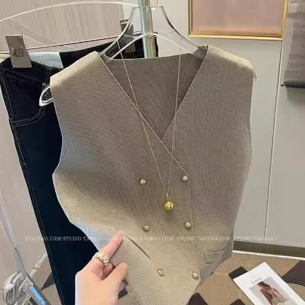 Uveng Uveng Style V Collar Knitted Shirt Vest Vest Women's Spring Shirt Folded Through The Cane Outside With Sleeveless Horse Clip Top