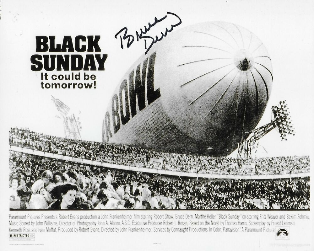 Bruce Dern Black Sunday Original Signed 8X10 Photo Poster painting signed at Hollywood Show