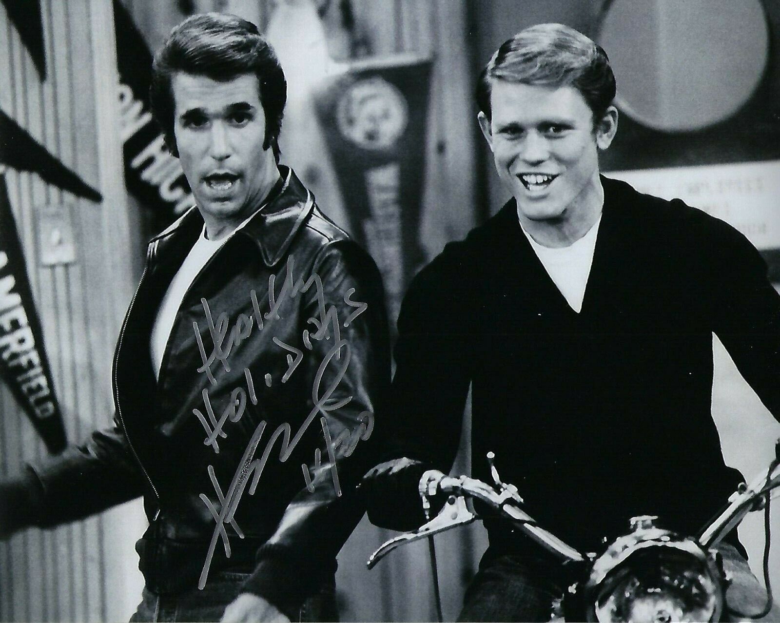 GFA Happy Days the Fonz * HENRY WINKLER * Signed 8x10 Photo Poster painting H5 COA