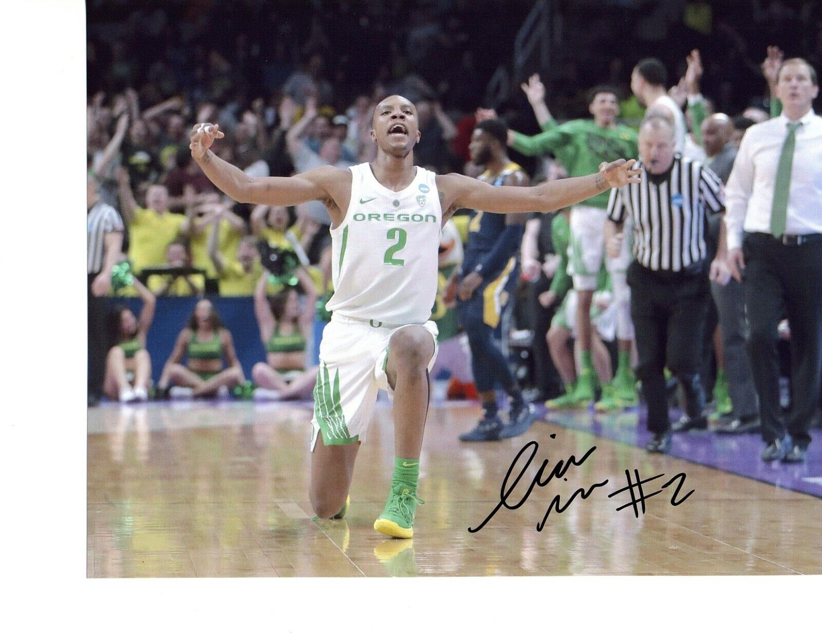 Louis King Oregon Ducks Autograph Signed basketball Photo Poster painting 8x10 Detroit Pistons