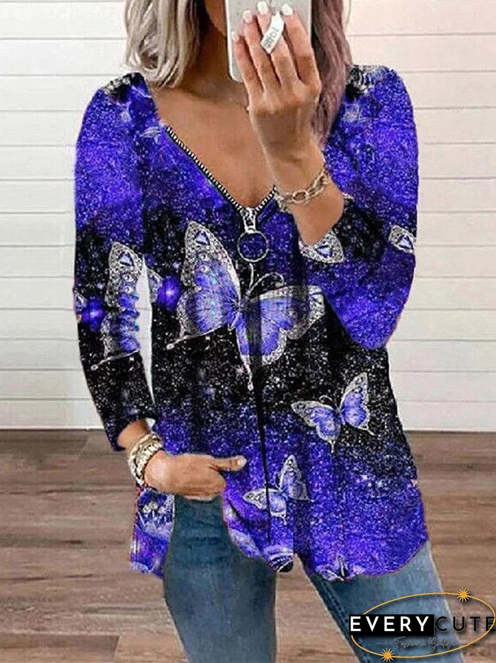 Printed V neck Long Sleeve Casual T-shirt