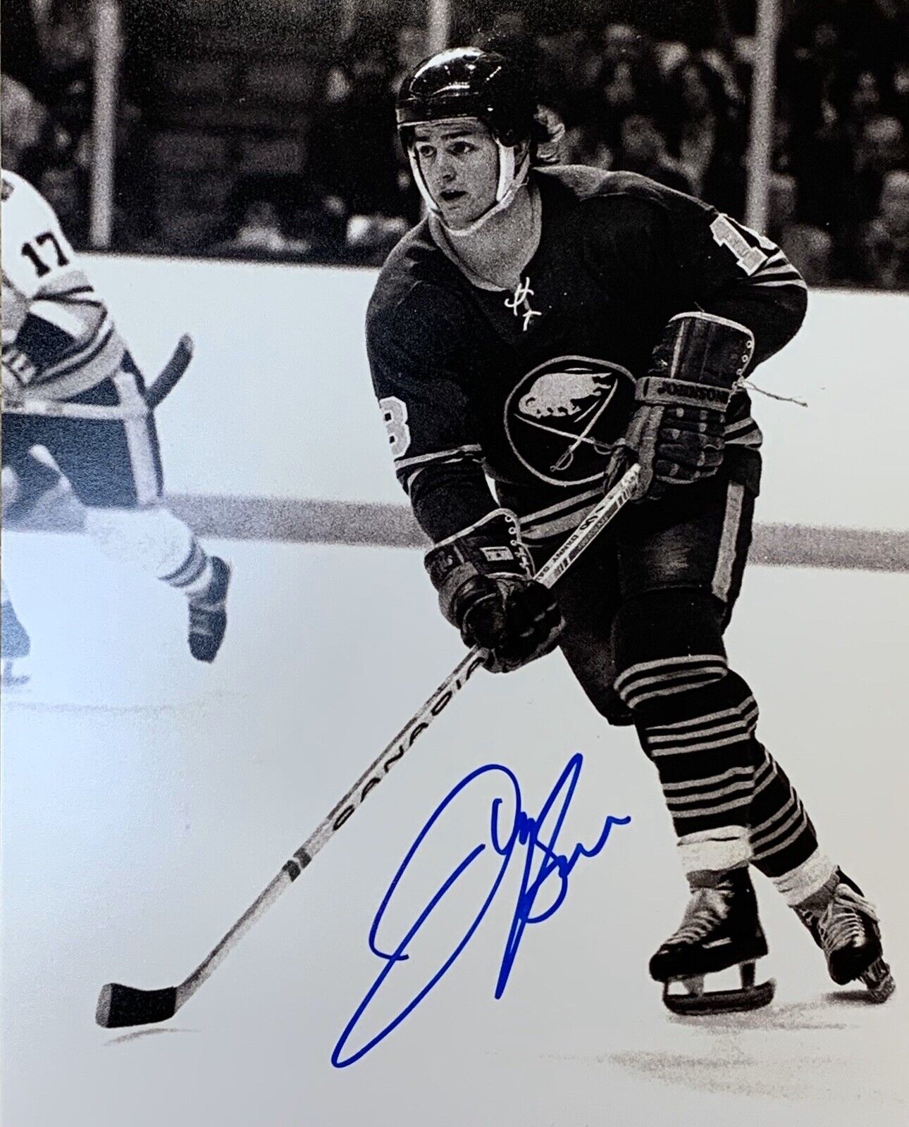 Danny Gare Buffalo Sabres Right Wing Autographed 8x10 Pose #2