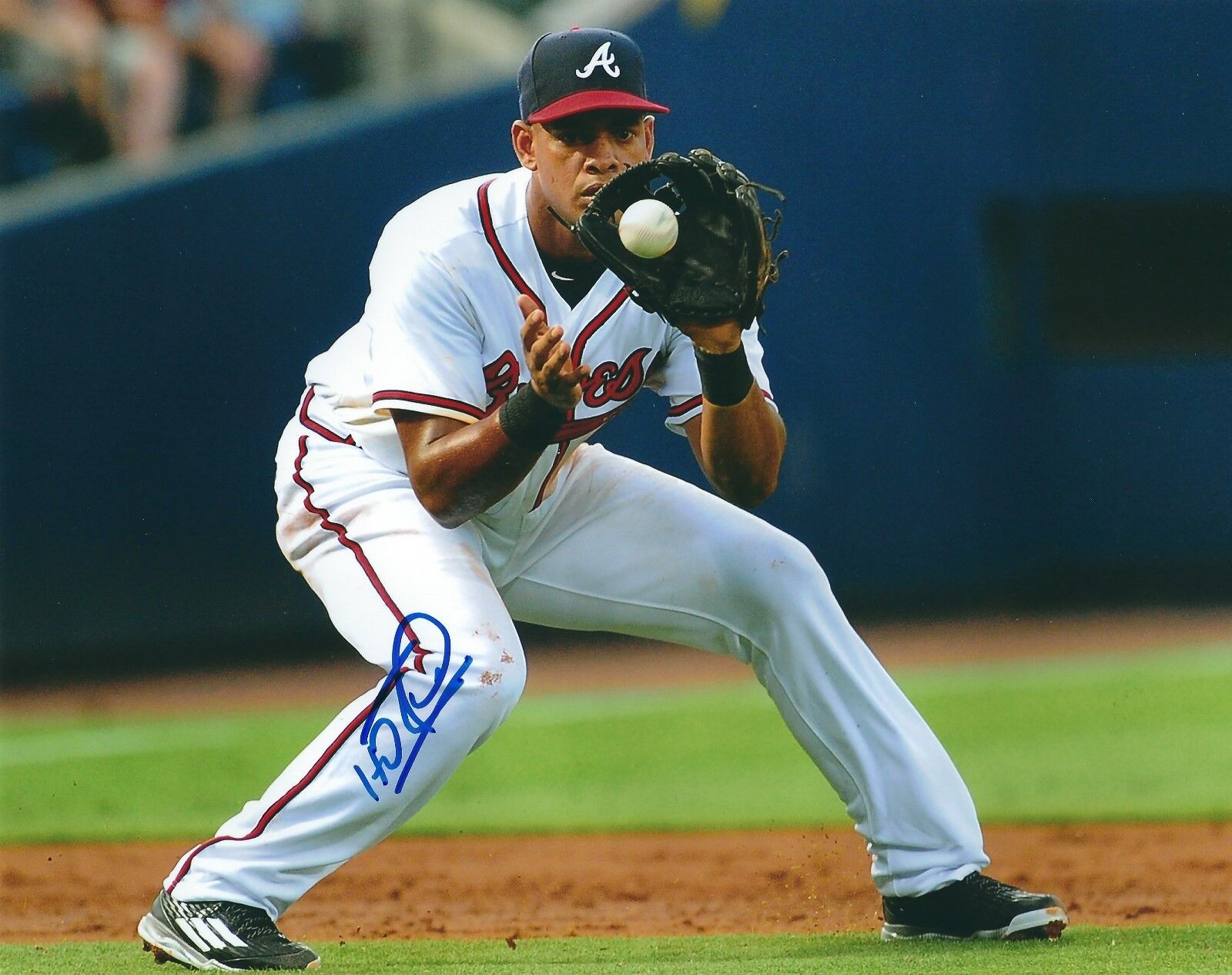 Signed 8x10 HECTOR OLIVERA Atlanta Braves Photo Poster painting - COA