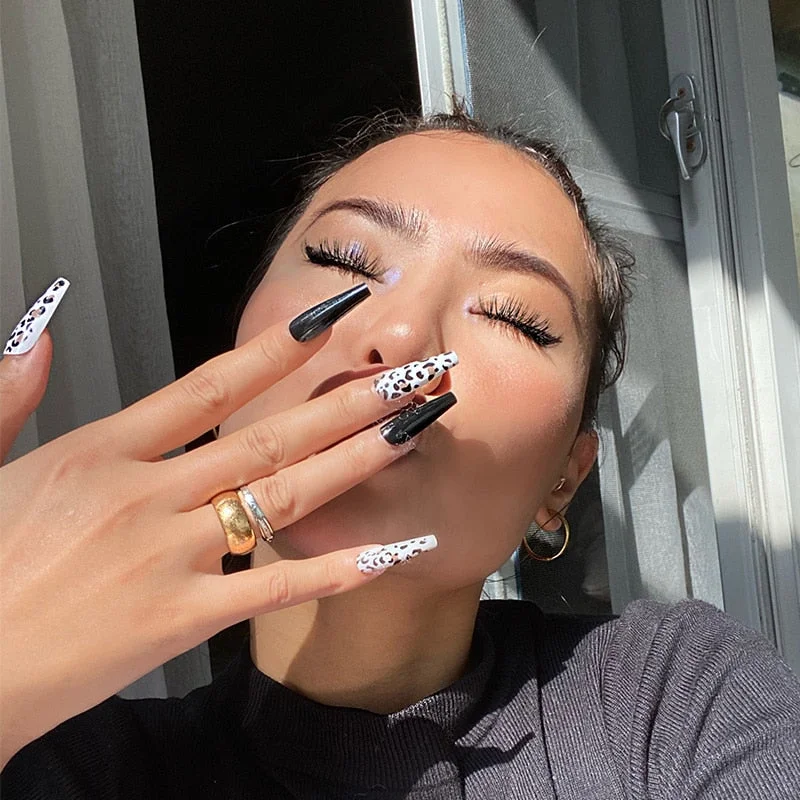 24Pcs Extra Long Coffin Nails Pure Purple Elegant Shiny Ballet Fluorescent and Yellow Leopard print Fake Nail with glue for girl-Nail Inspo