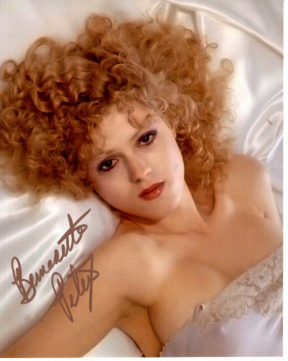 BERNADETTE PETERS Signed Autographed Photo Poster painting