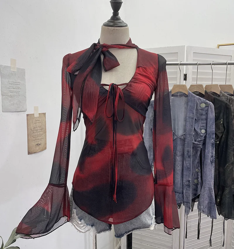 Nigikala Nigikala Hollow Tying With Low-Necked Bow Ribbon Dizzy Red Elastic Mesh T-Shirt Top 8036