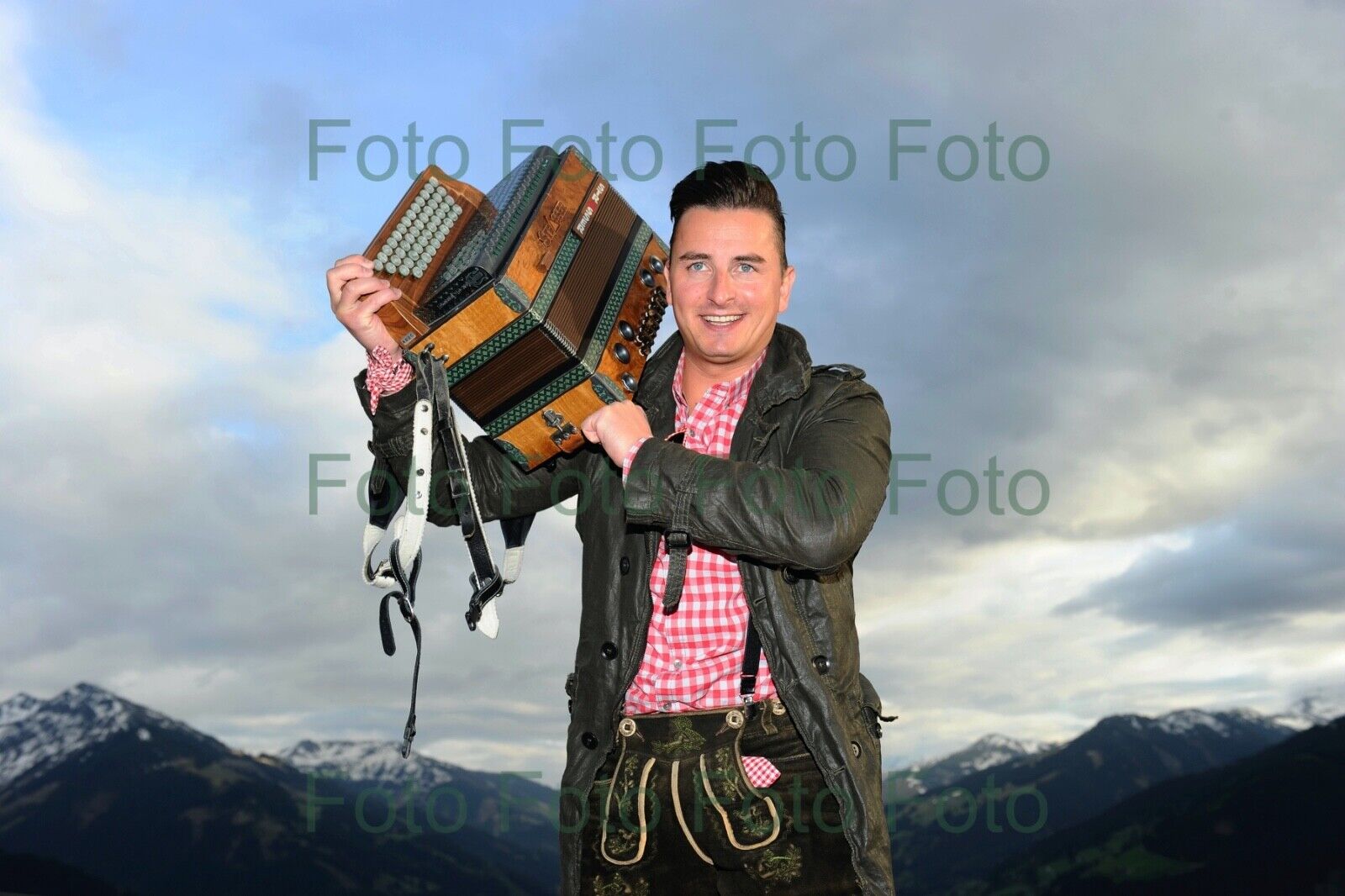 Andreas Gabalier Volks Musik Foto 20 x 30 cm ohne Autogramm (Be-2