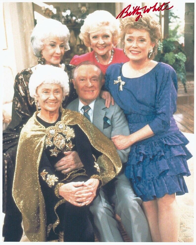 BETTY WHITE signed THE GOLDEN GIRLS 8x10 w/ coa BOB HOPE PORTRAIT WITH CAST